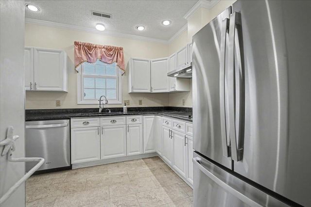 2470 Shadowcreek Court, North Charleston, SC 29406