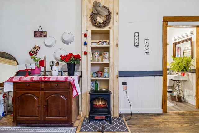 375 Highway 13, N, Waverly, TN 37185