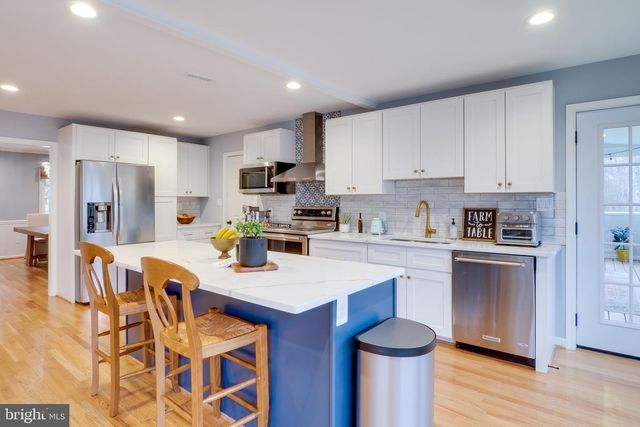 11844 CLARA WAY, Fairfax Station, VA 22039