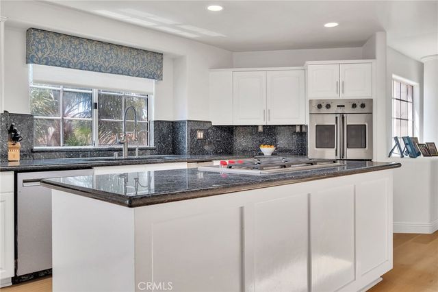 1021 Avenue D, Redondo Beach, CA 90277