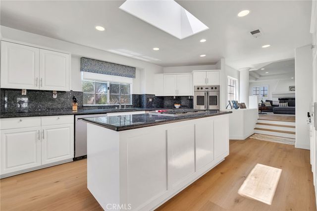 1021 Avenue D, Redondo Beach, CA 90277