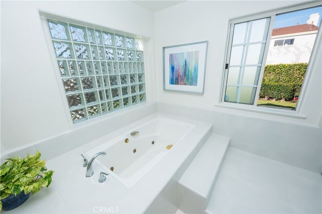 1021 Avenue D, Redondo Beach, CA 90277