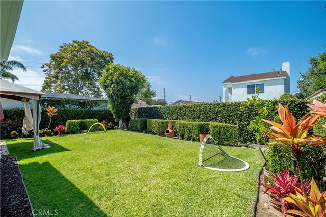 1021 Avenue D, Redondo Beach, CA 90277