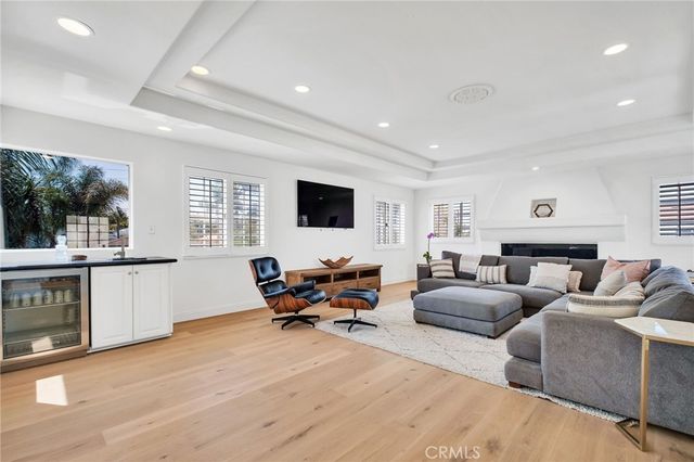 1021 Avenue D, Redondo Beach, CA 90277