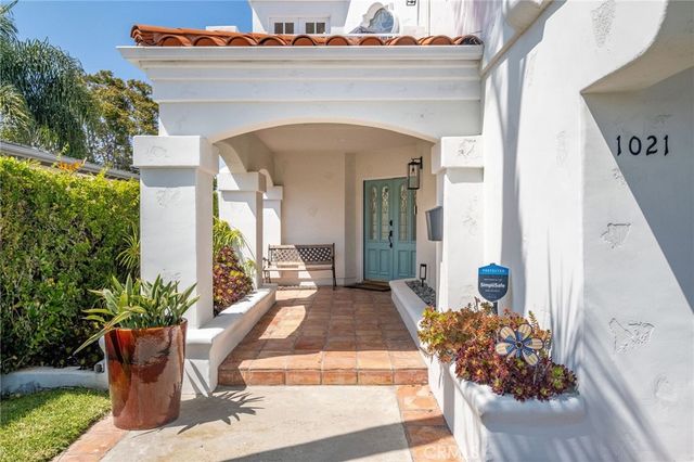 1021 Avenue D, Redondo Beach, CA 90277