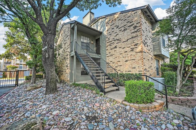 5335 Bent Tree Forest Drive 300, Dallas, TX 75248