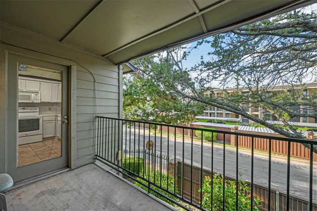 5335 Bent Tree Forest Drive 300, Dallas, TX 75248