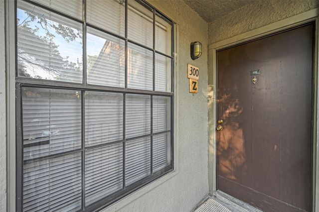 5335 Bent Tree Forest Drive 300, Dallas, TX 75248