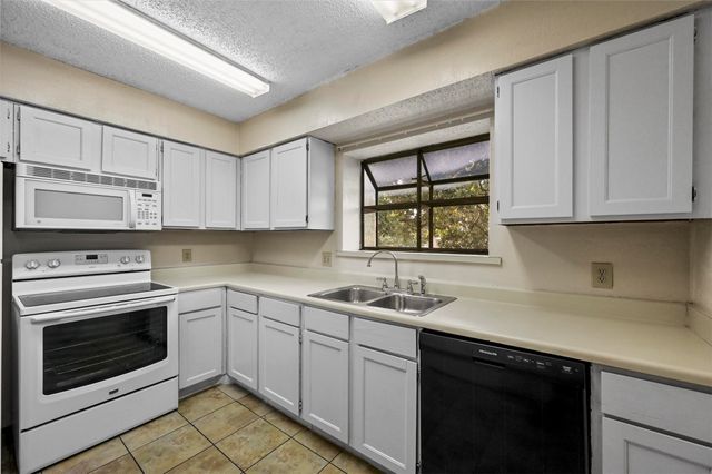 5335 Bent Tree Forest Drive 300, Dallas, TX 75248