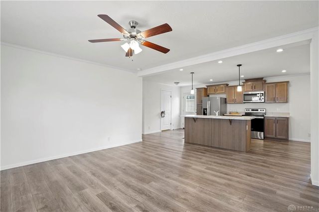 423 Kalynn Circle, Fairborn, OH 45324