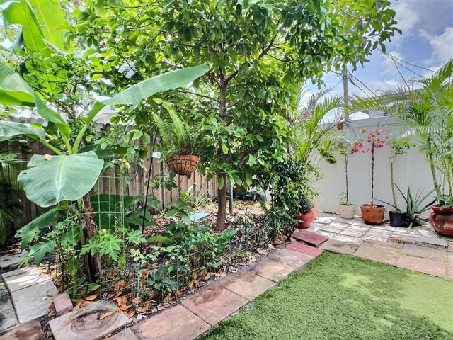 4570 NW 16th Terrace, Tamarac, FL 33309