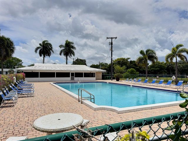 4570 NW 16th Terrace, Tamarac, FL 33309
