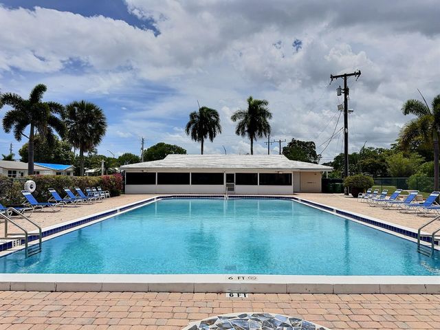 4570 NW 16th Terrace, Tamarac, FL 33309
