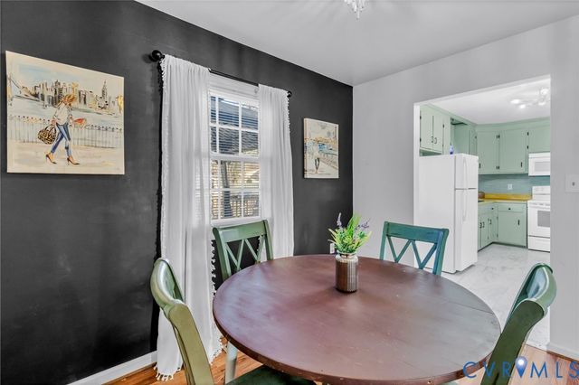 151 Badger Rd, Deltaville, VA 23043