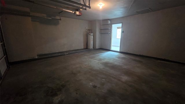 335 Springwillow Road, Burleson, TX 76028