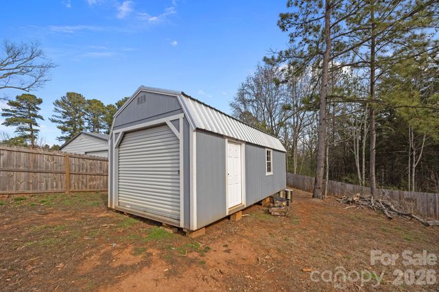 1464 King Road, York, SC 29745