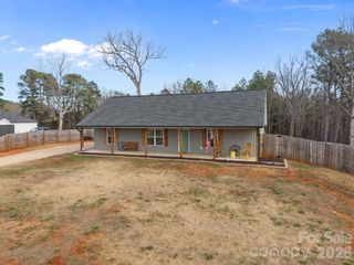 1464 King Road, York, SC 29745