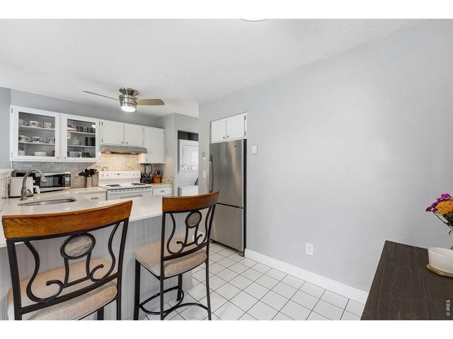 7911 Countryside Dr 131, Niwot, CO 80503