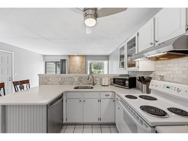7911 Countryside Dr 131, Niwot, CO 80503
