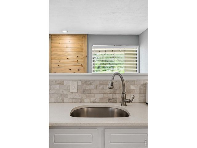 7911 Countryside Dr 131, Niwot, CO 80503