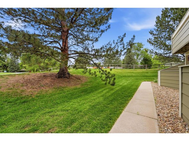 7911 Countryside Dr 131, Niwot, CO 80503
