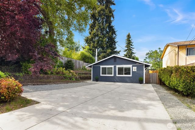 3912 S Orcas Street, Seattle, WA 98118