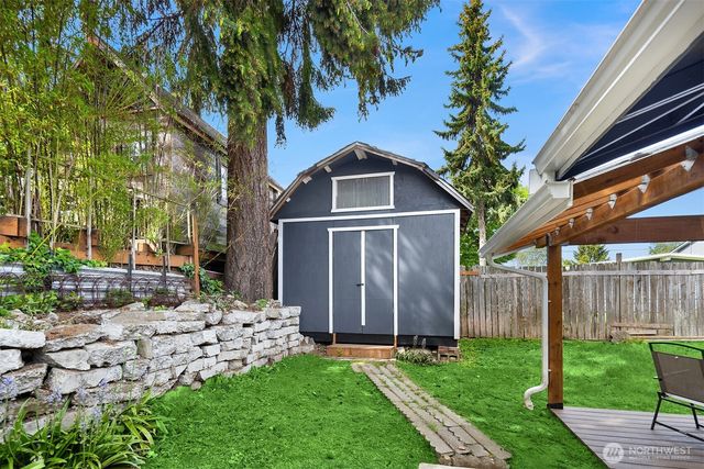 3912 S Orcas Street, Seattle, WA 98118