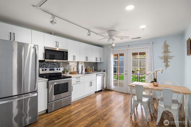 3912 S Orcas Street, Seattle, WA 98118