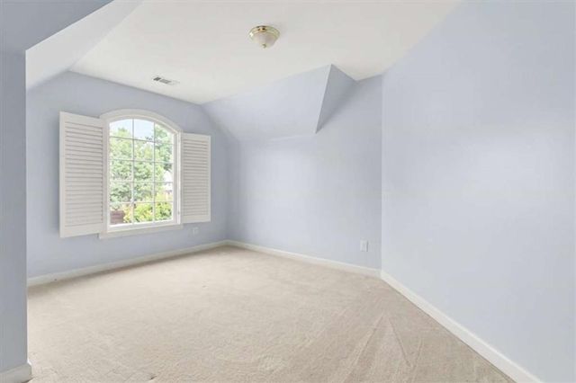 702 Cheswich Overlook SE, Marietta, GA 30067