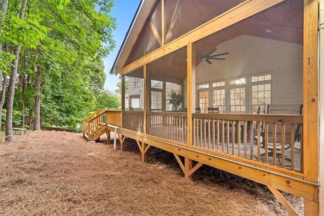 702 Cheswich Overlook SE, Marietta, GA 30067