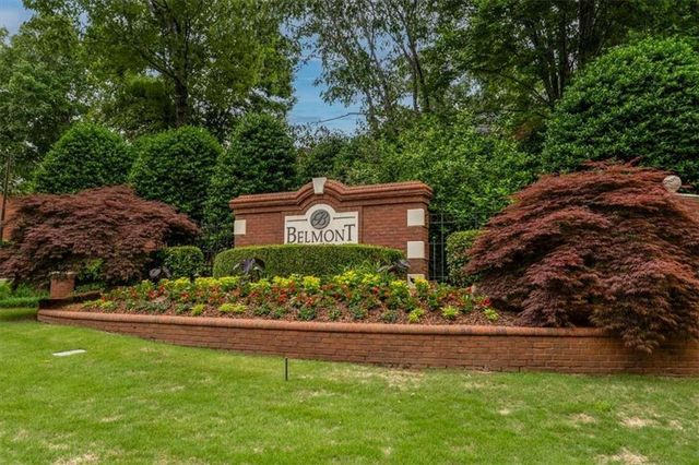 702 Cheswich Overlook SE, Marietta, GA 30067