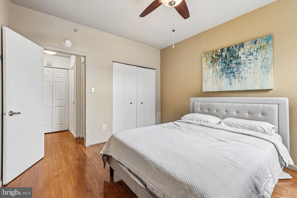 Image 16 of property listing at 1714 PARK AVE #204, Baltimore, MD 21217