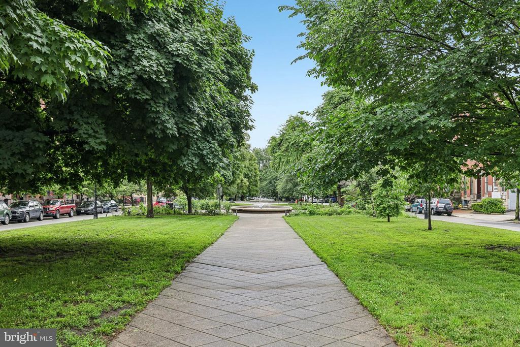 Image 27 of property listing at 1714 PARK AVE #204, Baltimore, MD 21217