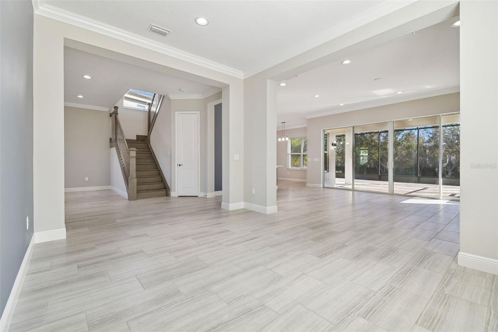 Image 14 of property listing at 30578 CEASAR PARK DRIVE, Wesley Chapel, FL 33543