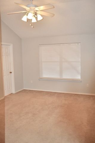 229 Lancelot Drive, Weatherford, TX 76086