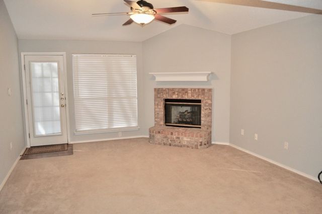 229 Lancelot Drive, Weatherford, TX 76086