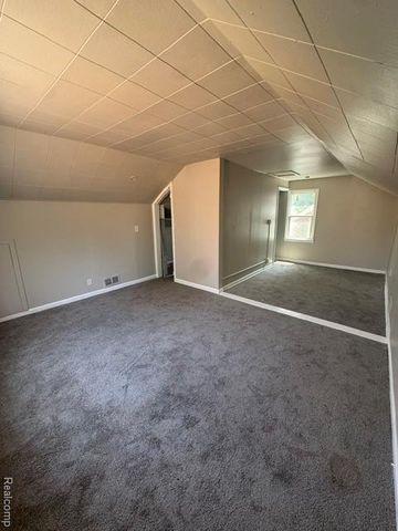10006 Auburn Street, Detroit, MI 48228