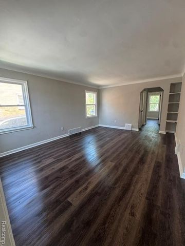 10006 Auburn Street, Detroit, MI 48228