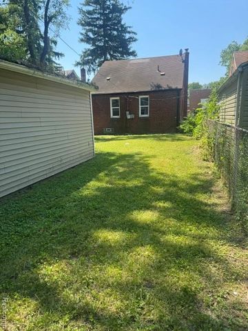10006 Auburn Street, Detroit, MI 48228