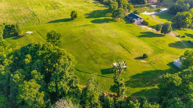 825 Harsh Ln, Castalian Springs, TN 37031