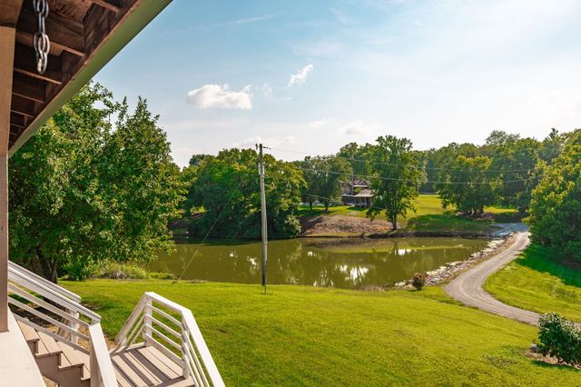 825 Harsh Ln, Castalian Springs, TN 37031