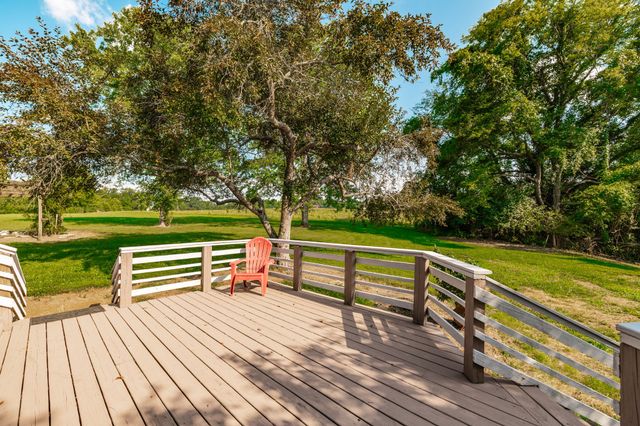 825 Harsh Ln, Castalian Springs, TN 37031