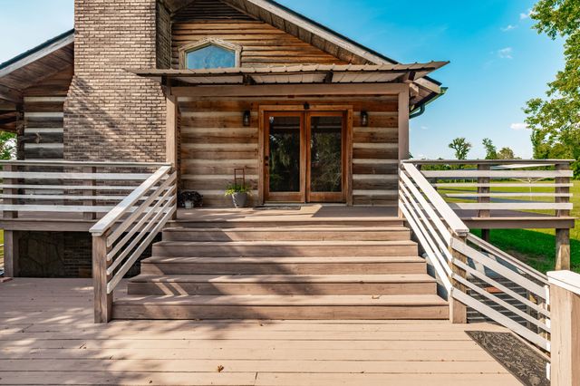 825 Harsh Ln, Castalian Springs, TN 37031