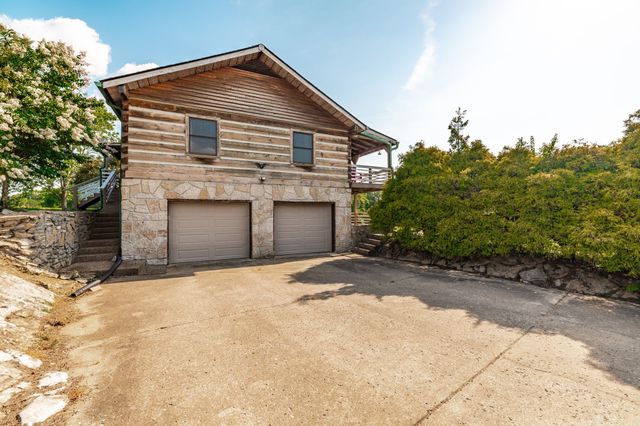 825 Harsh Ln, Castalian Springs, TN 37031