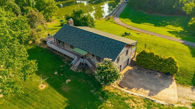 825 Harsh Ln, Castalian Springs, TN 37031