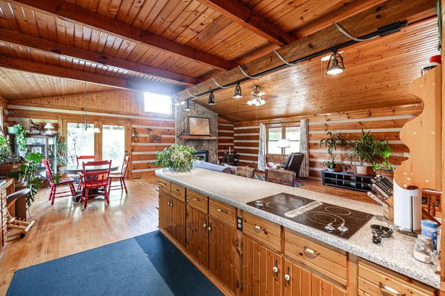 825 Harsh Ln, Castalian Springs, TN 37031