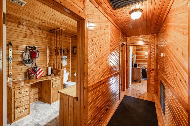 825 Harsh Ln, Castalian Springs, TN 37031