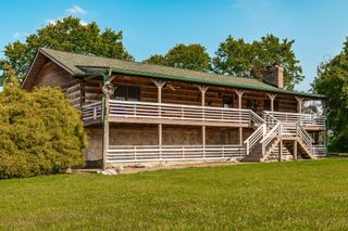 825 Harsh Ln, Castalian Springs, TN 37031