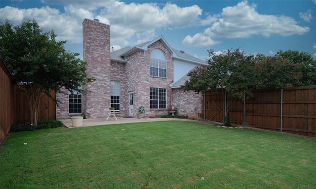 1685 Shannon Drive, Lewisville, TX 75077