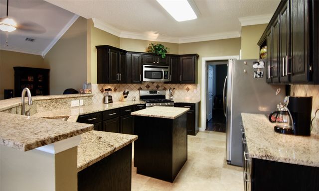 1685 Shannon Drive, Lewisville, TX 75077